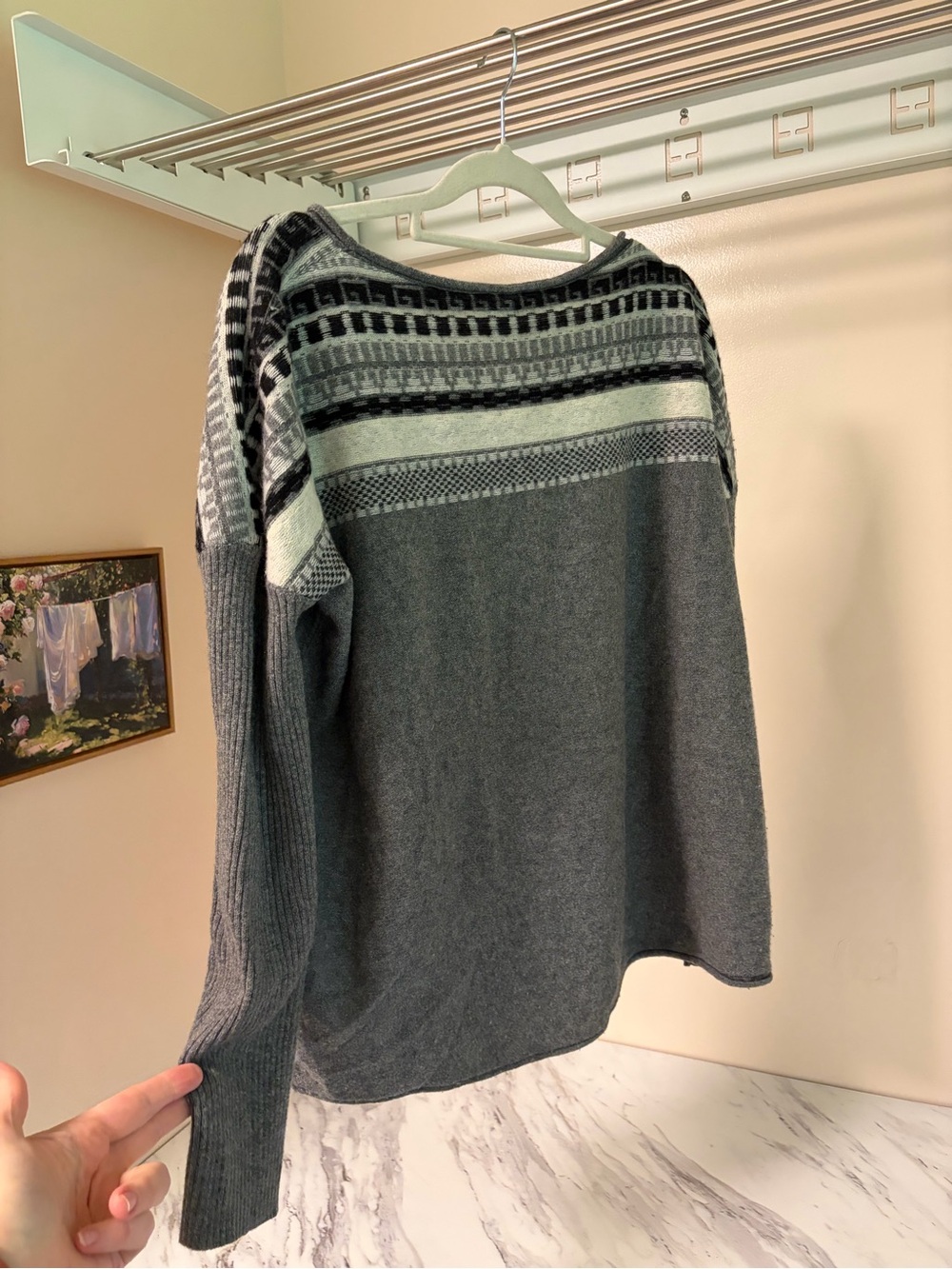 100% Cashmere James Perse Gray Patterned Scoopneck Sweater - Picture 4 of 7
